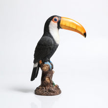 Load image into Gallery viewer, Tropical Expression Toucan Sculpture